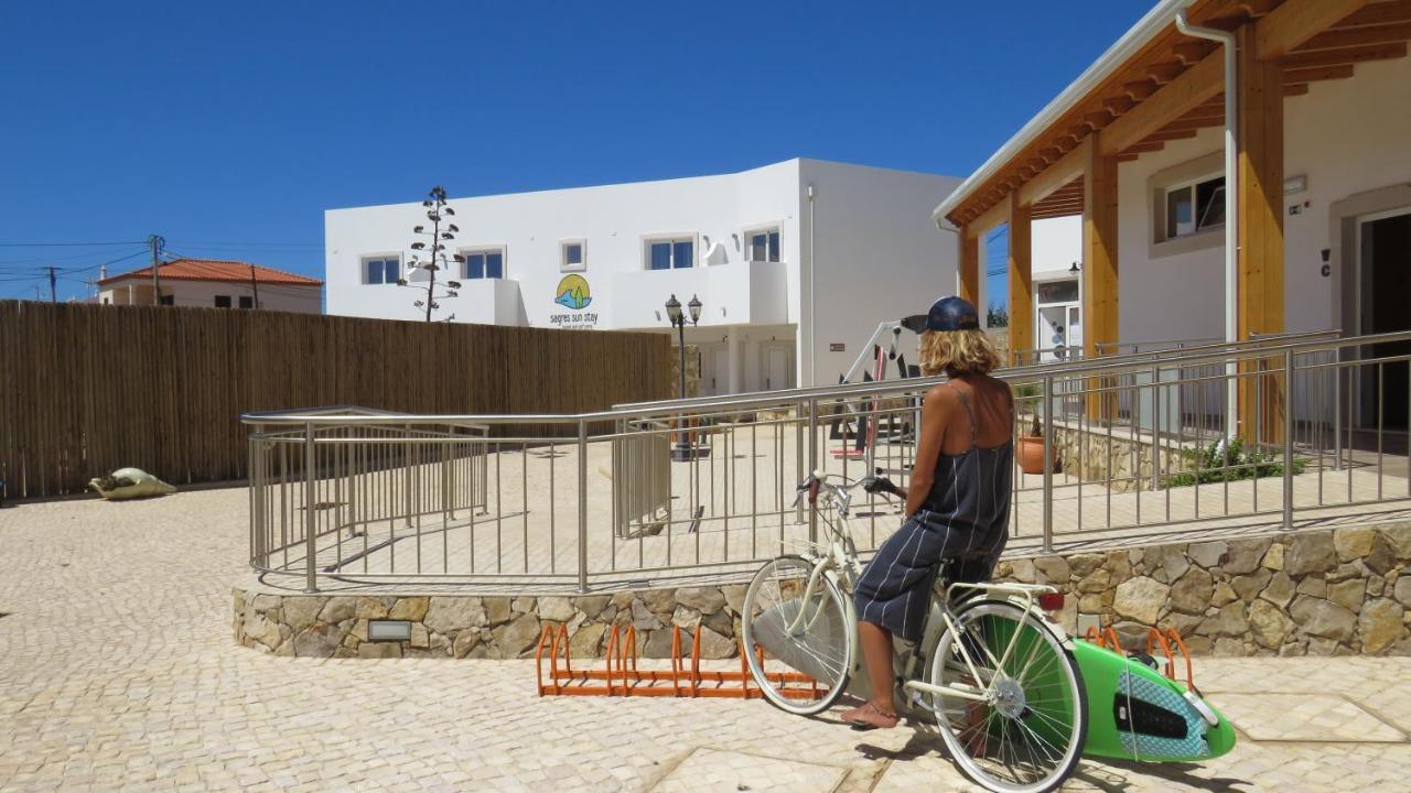 Hostel Sun - Surf Camp & Sagres