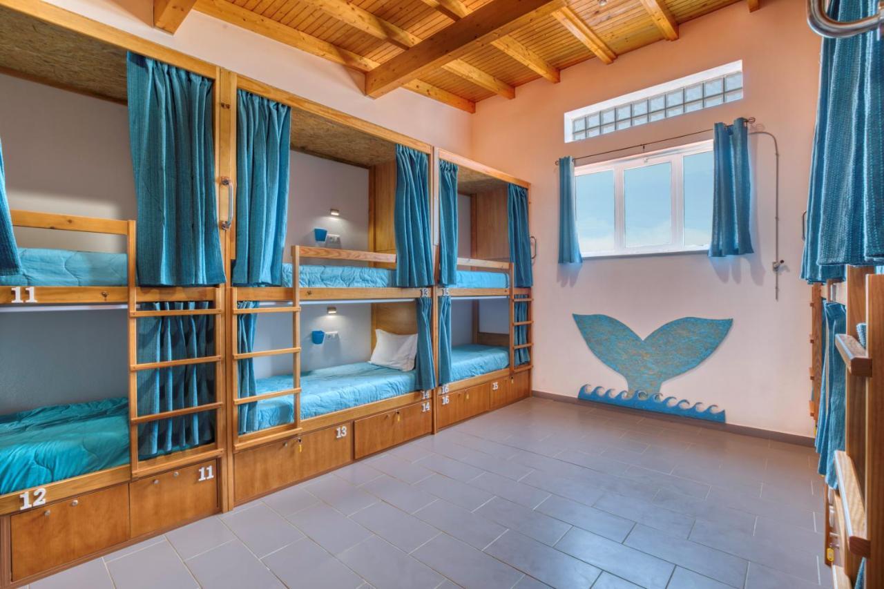 Sun - Surf Camp & Hostel *