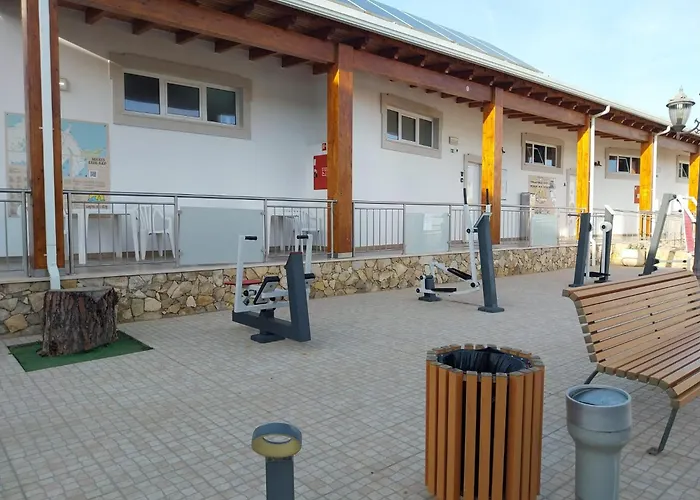 Sagres Sun Stay - Surf Camp & Hostel